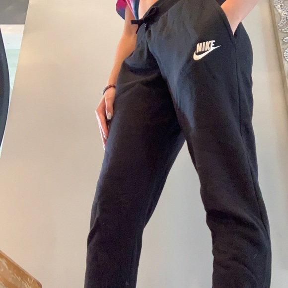 Nike Pants - nike sweatpants